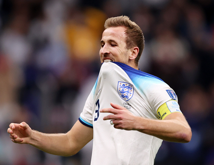 凯恩拜仁征程中的未来走向:解约金、纪录与转会传闻