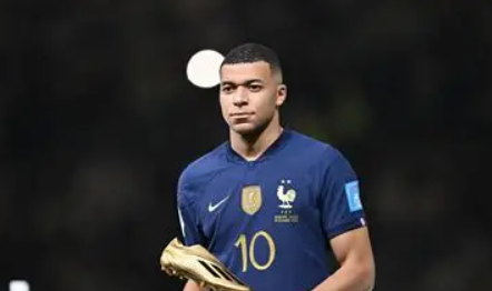 西甲国家德比皇马力克巴萨:姆巴佩破门后社媒发声庆胜利