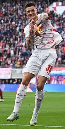 曼联战平保级弱旅,舍什科表现低迷引关注