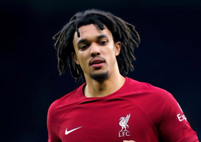 乔科尔为阿诺德发声:转会<a href='https://energensemi.com/news/tag/286.html' style='color: blue;'>皇马</a>不应被指不忠诚