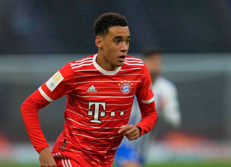 拉姆专栏深度剖析:凯恩引领拜仁,穆西亚拉回归成新变量